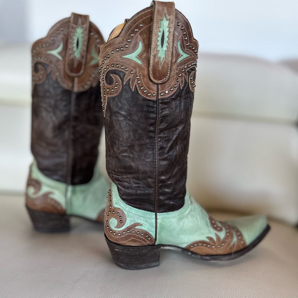 Old Gringo Tan and Black Cowboy Boots